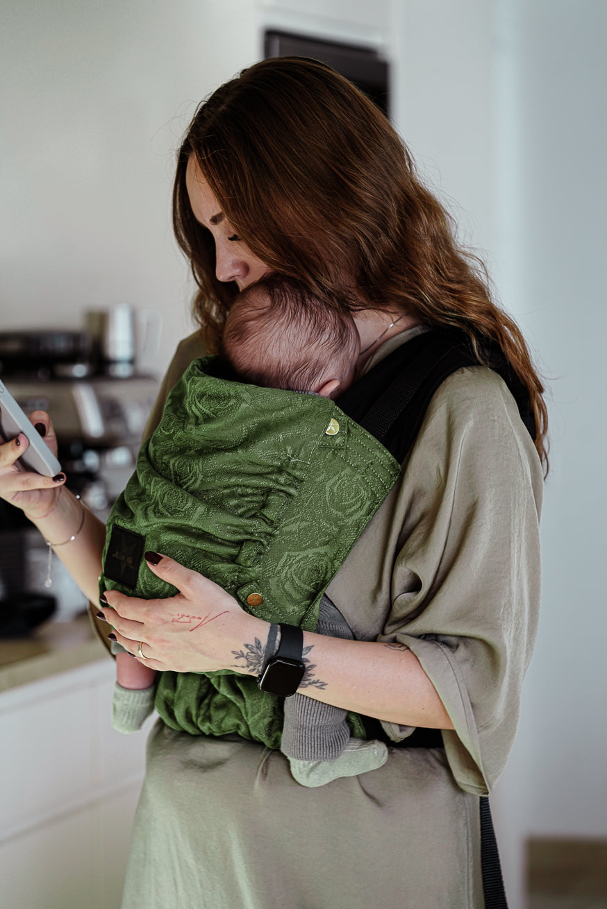 Baby Carrier Flip Green rose