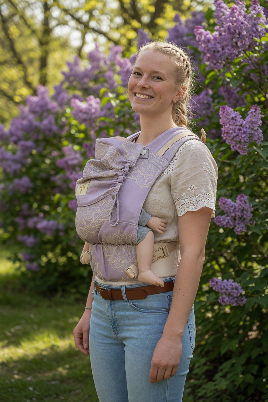 Baby Carrier Flip X Aurum Mila