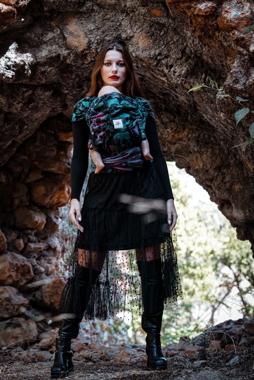 Baby Carrier WrapStar Scary Skulls - KOKADI