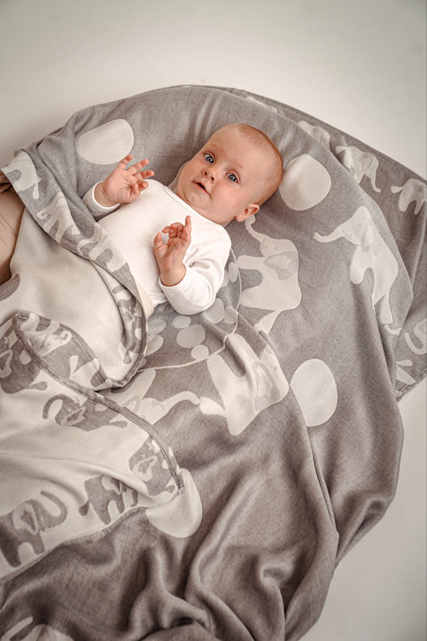 Cuddling cloth/scarf monophery Nilay