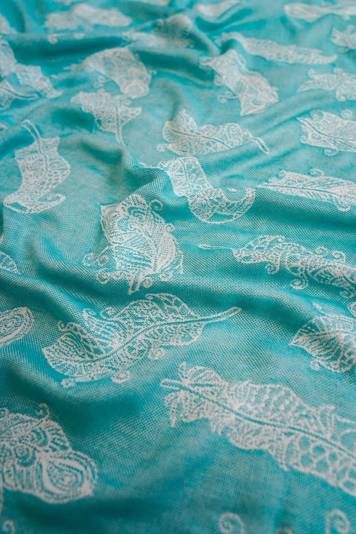 Cuddly towel mandala feathers Alexandra - KOKADI